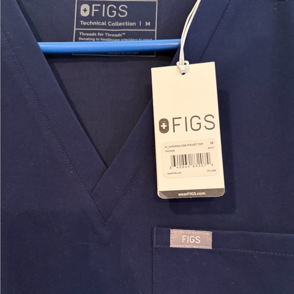 Figs Technical Collection V-Neck Scrub Top in Navy